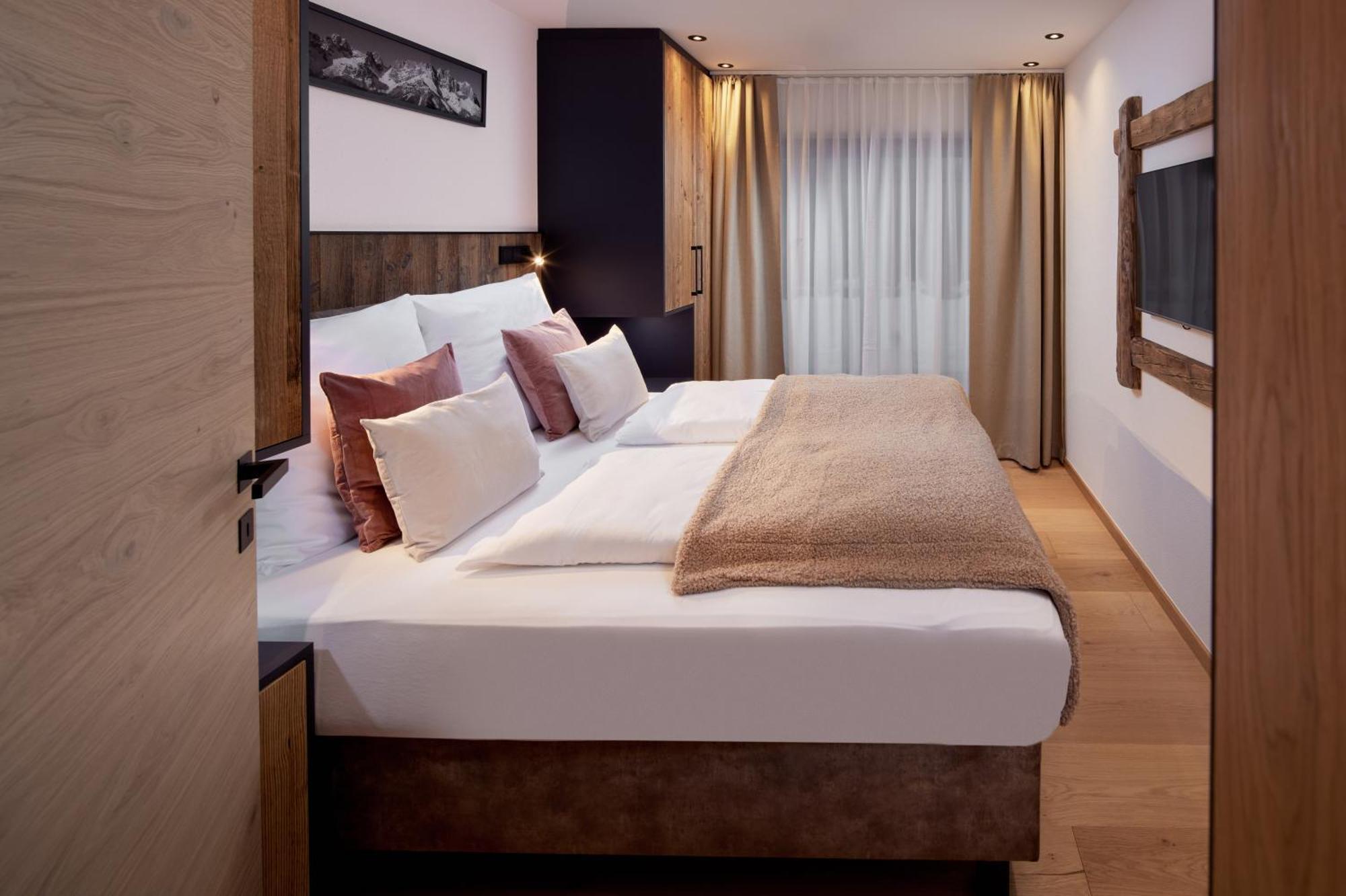 Alpin Residenzen Eichenheim Aurach Bei Kitzbuehel By Alpina-Holiday Exterior foto